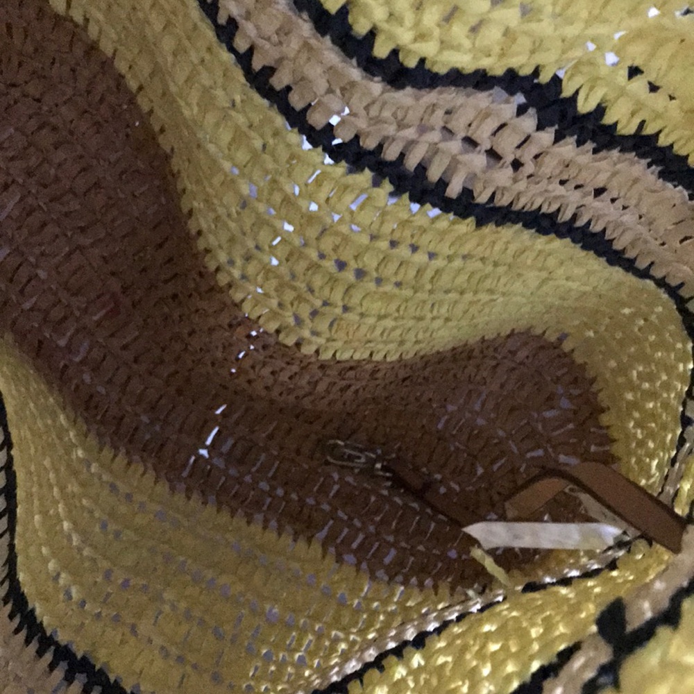 Loft Striped Straw Tote - Picture 3 of 4